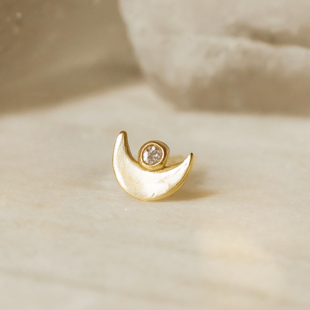 14K Gold Cubic Zirconia Jewelled Crescent Top With Internal Thread Base Labret - Monster Piercing