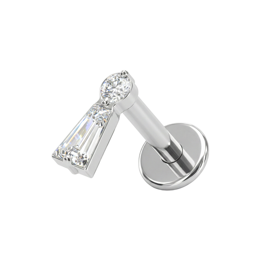 Baguette & Round CZ Threadless Stud — G23 Titanium in silver with flatback design, ideal for cartilage and tragus piercings.