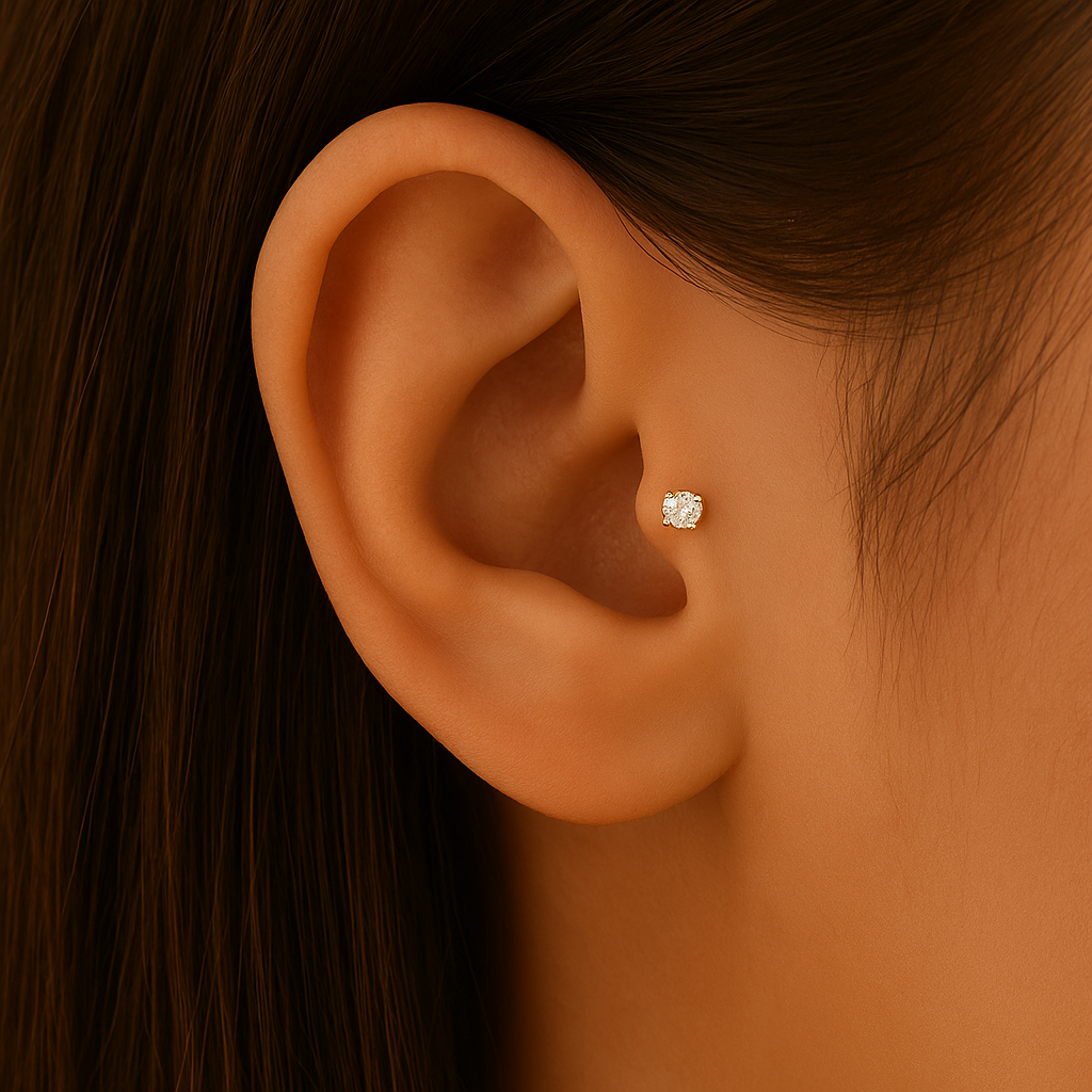 925 Sterling Silver Round CZ Jewelled Thread-less Push-Fit With Star Flat-Back - Monster Piercing