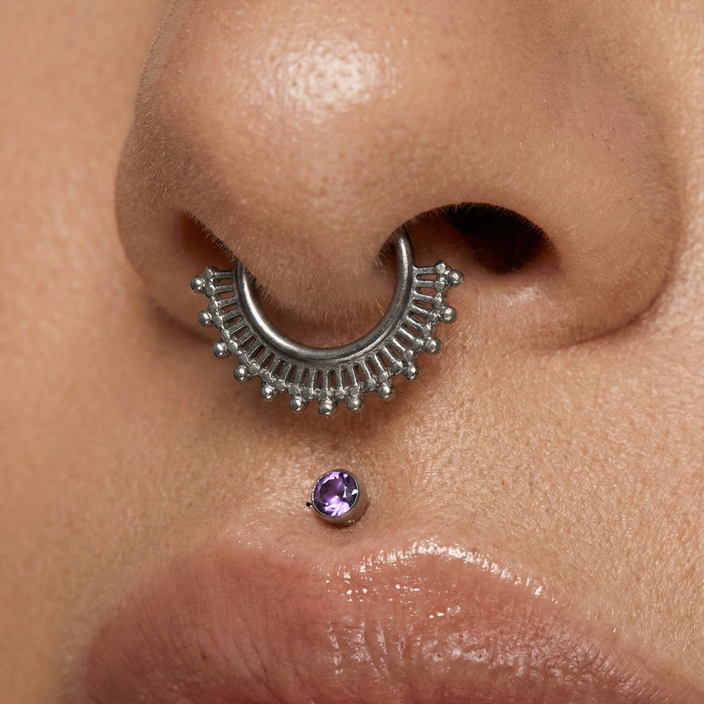 G23 Titanium Tribal Sunburst Hinged Segment Clicker Ring