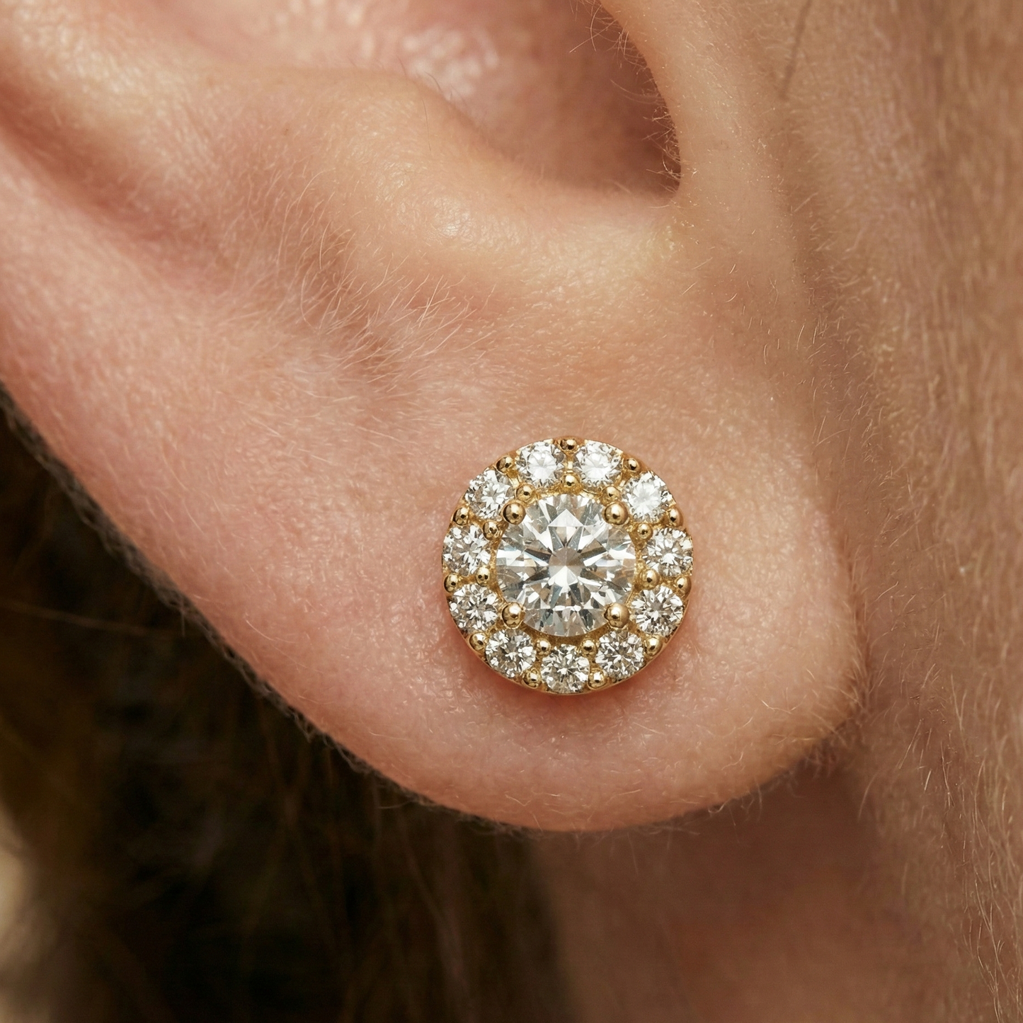 316L Surgical Steel Studded Flower Flatback Cartilage Ear Stud