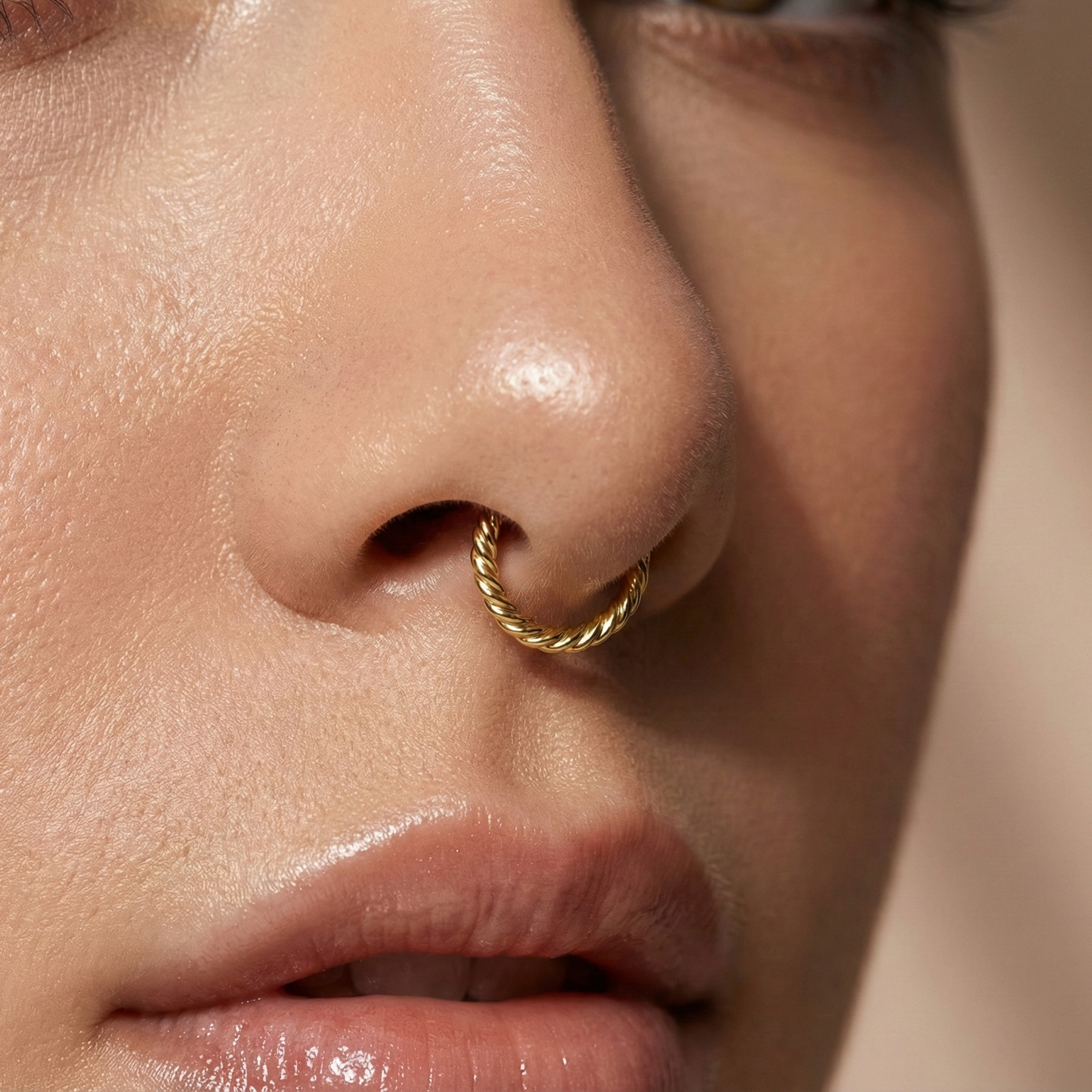 14K Gold Twisted 18G Hinged Segment Clicker Ring