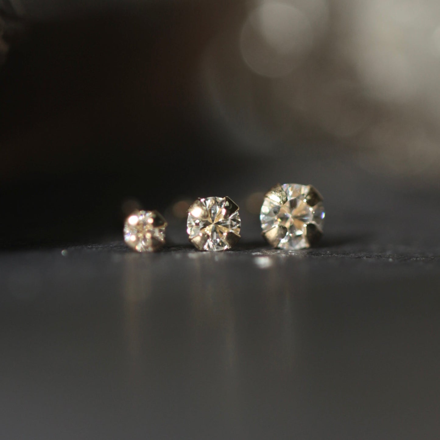 9K Gold Claw Set Round Lab Grown Diamond Nose Bone - Monster Piercing