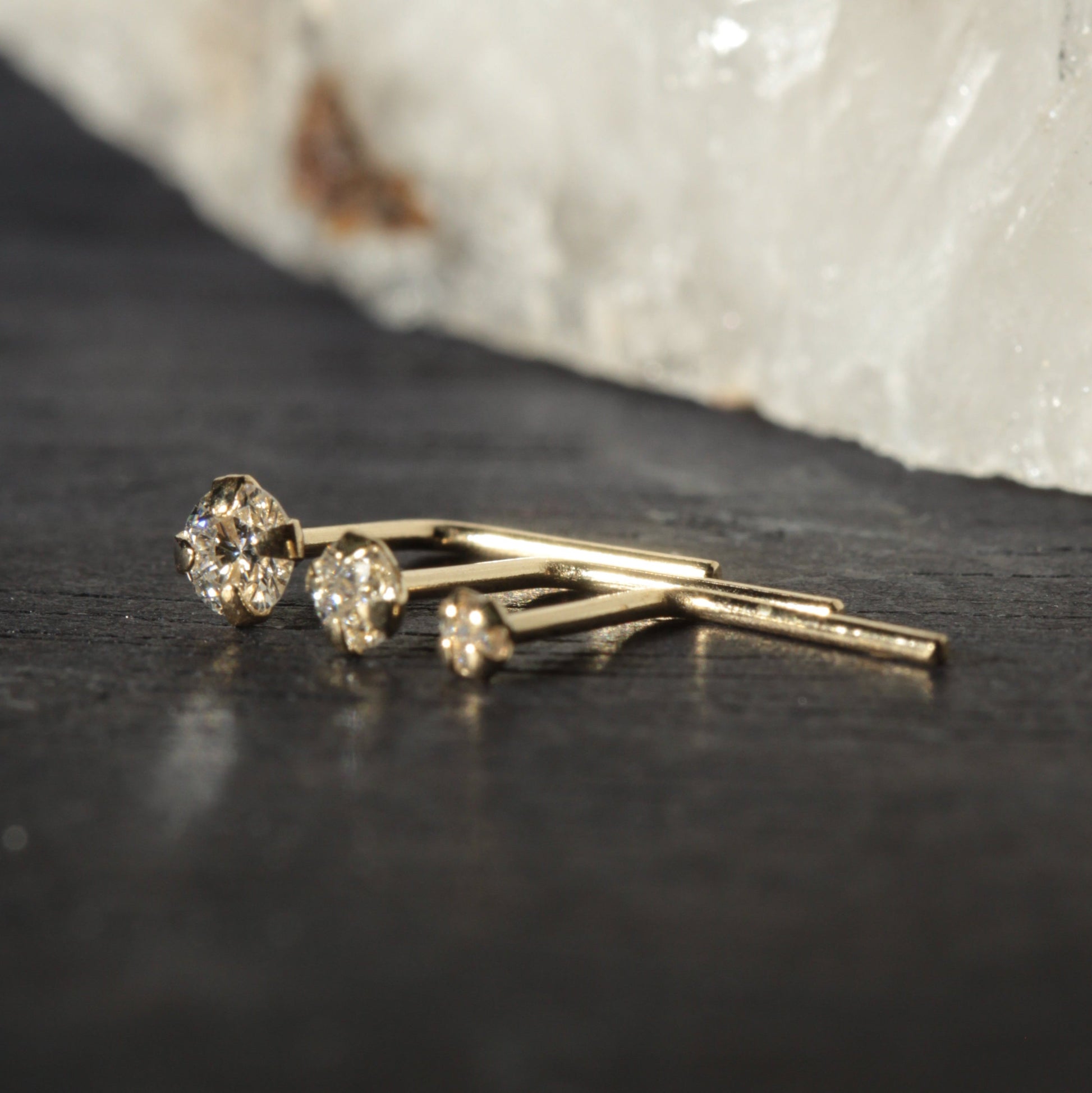 9K Gold Claw Set Round Lab Grown Diamond L-Bend Nose Stud - Monster Piercing